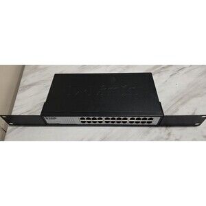 D-Link DES-1024D 24-Port Desktop Rackmount 10/100 Ethernet SWITCH - ESTATE ITEM